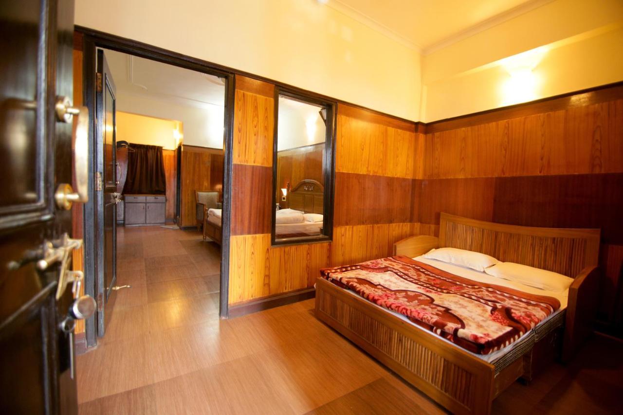 Ashokas Naini Chalet Nainital Phòng bức ảnh